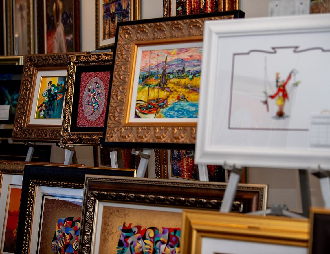 Grandeur of the Seas Art Auctions