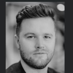 Chris Brown — Cruise Director