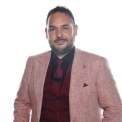 Eric Rodas — Cruise Director