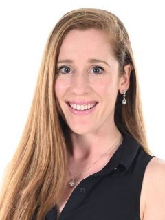 Kelly Leuch — Cruise Director