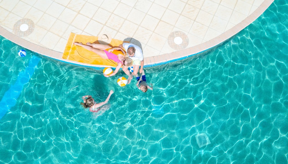 Bay Gardens Beach Resort With Transfers Aqua Venture Day Pass 18