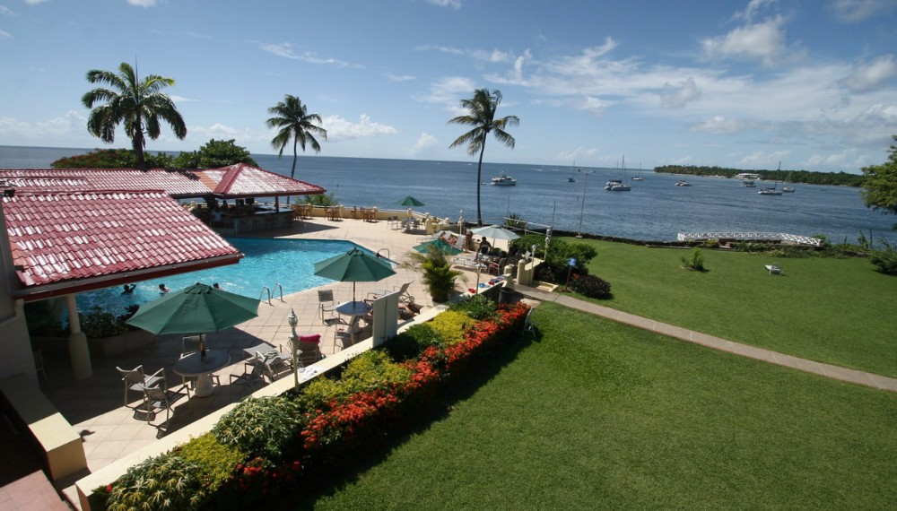 Crown Point Beach Hotel 1