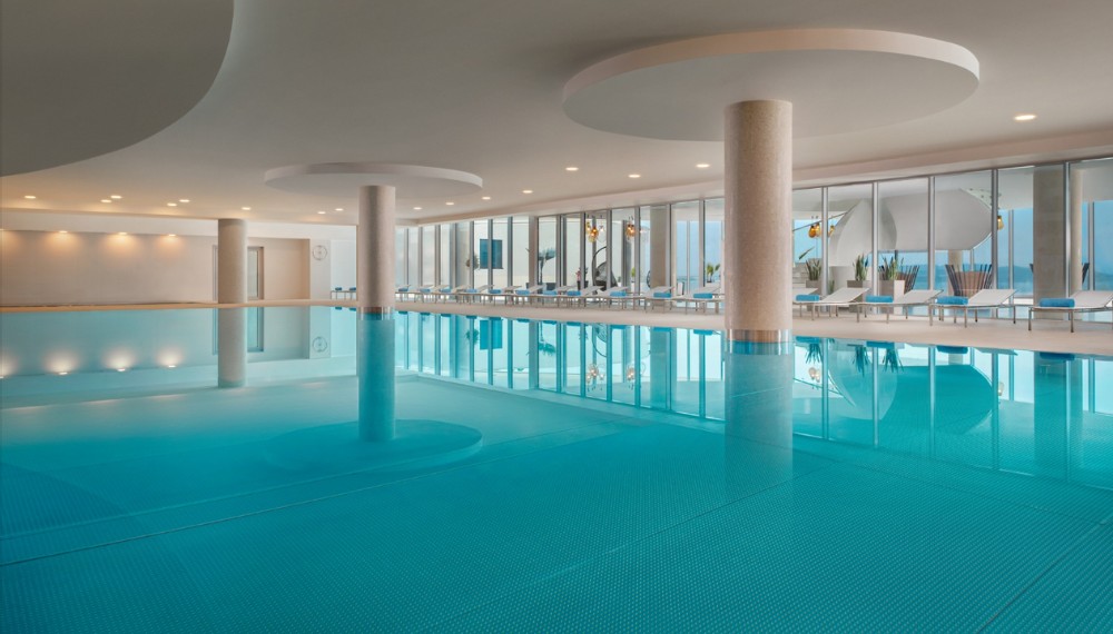 Hilton Rijeka Costabella Beach Resort Beachside Cabana Low Season 8