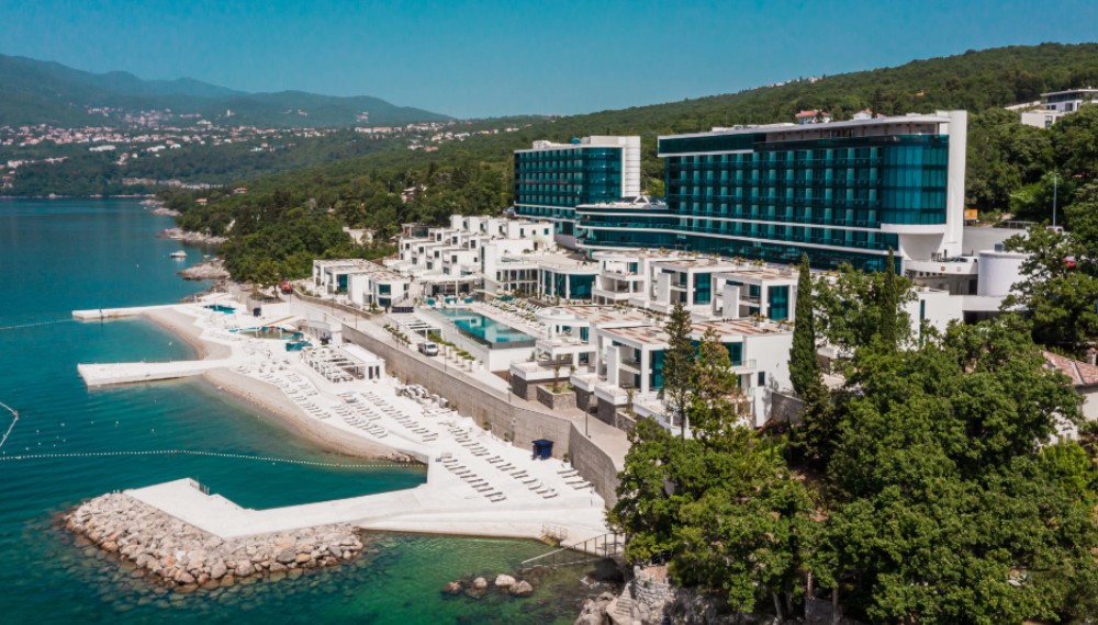 Hilton Rijeka Costabella Beach Resort- Pier Cabana - Low Season