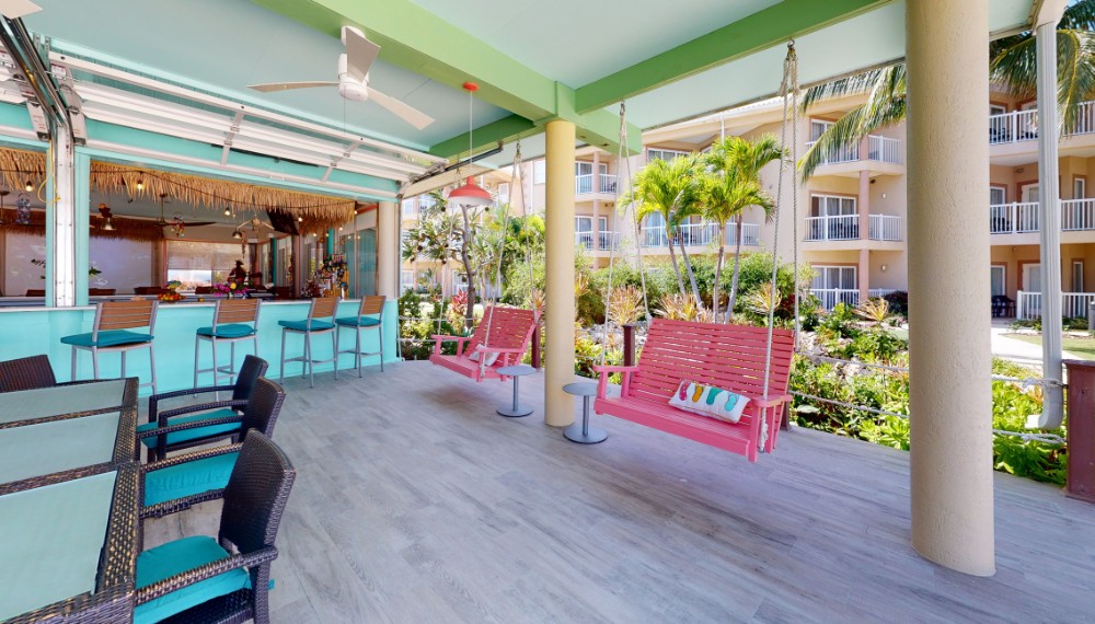 Holiday Inn Resort 4