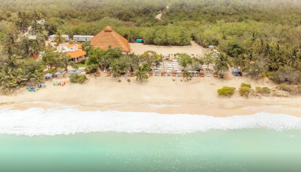 Isla Mia Roots Beach Vibes With Transportation Mia 2