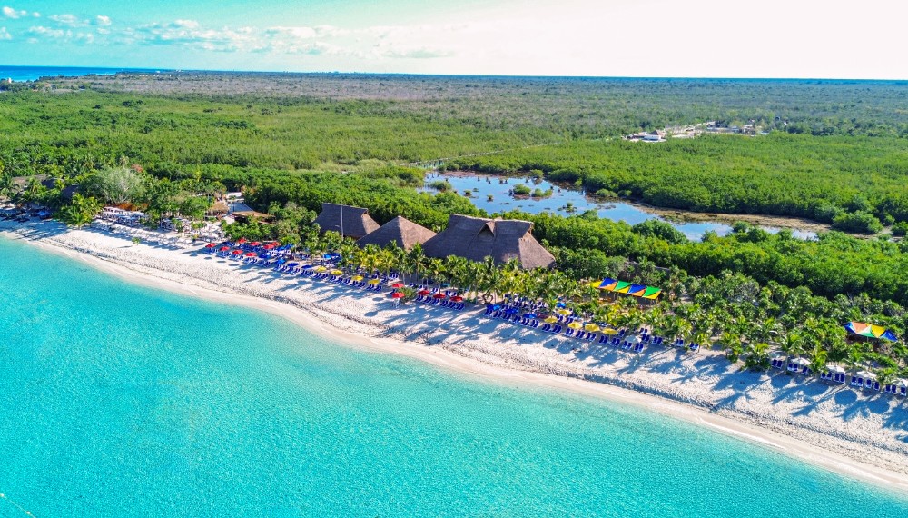 Kuza Park Deluxe Day Pass Waterpark 1