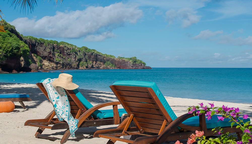 Mount Cinnamon Resort Mt Cinnamon Cabana Beach 031