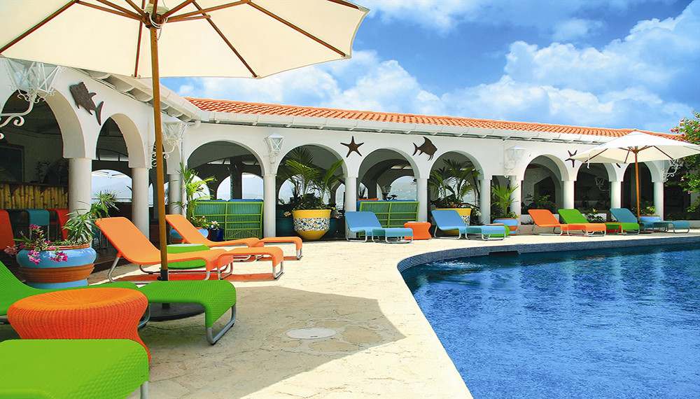 Mount Cinnamon Resort Savvy Pool