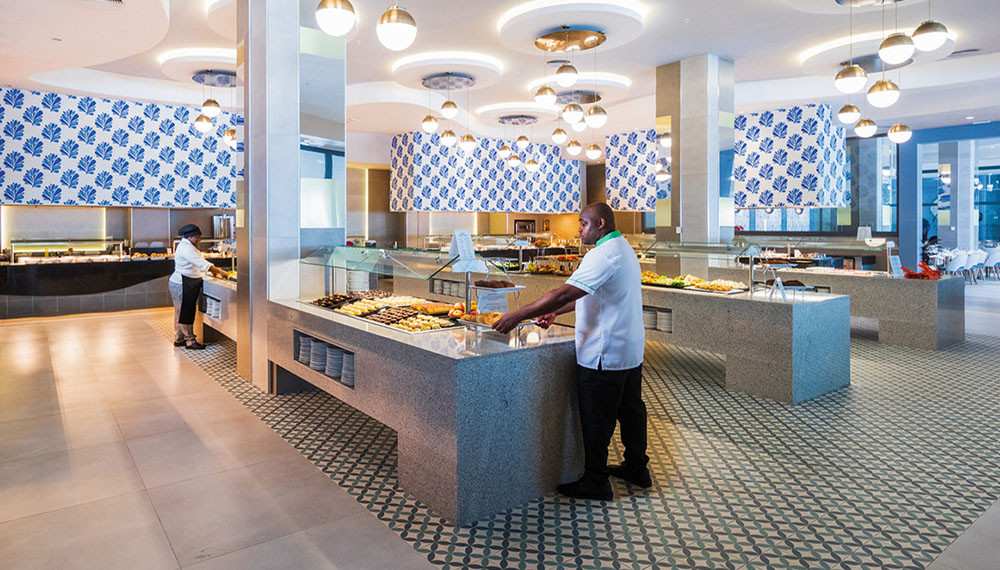 Riu Ocho Rios Hotel Waterpark Main Restaurant