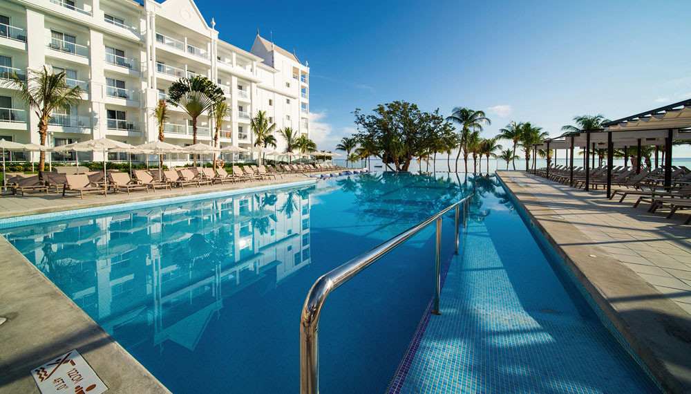 Riu Ocho Rios Hotel Waterpark Pool 1