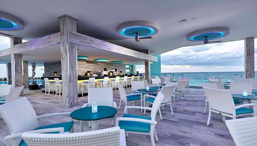 Riu Palace Nassau Poolside Bar Tcm55 189214