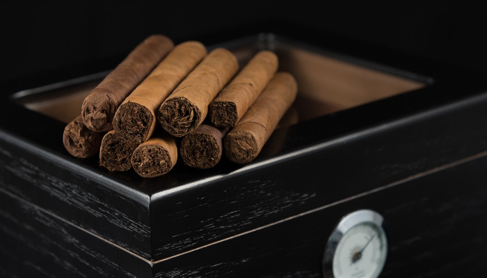 Rolling Cigar Tequila Experience With Transportation 3