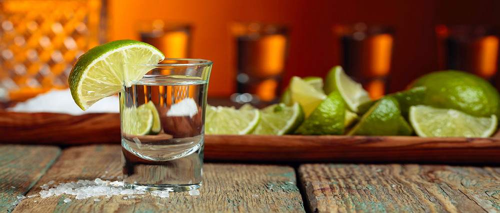 Rolling Cigar Tequila Experience With Transportation Tequilla Tasting