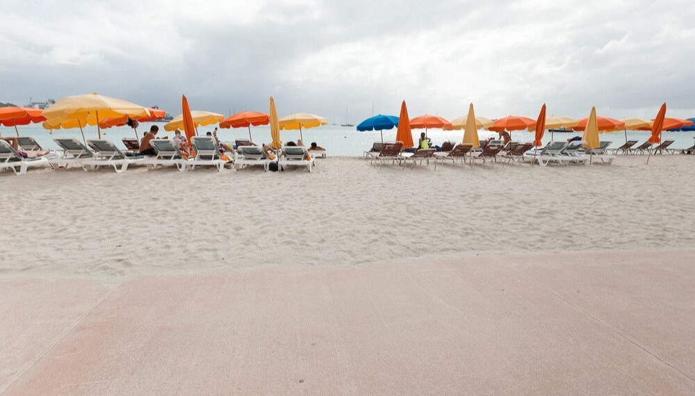 Seaview Beach Hotel Cabana Seaview Beach Hotel Web Ready