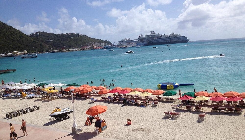 Seaview Beach Hotel Weekday Pass 1