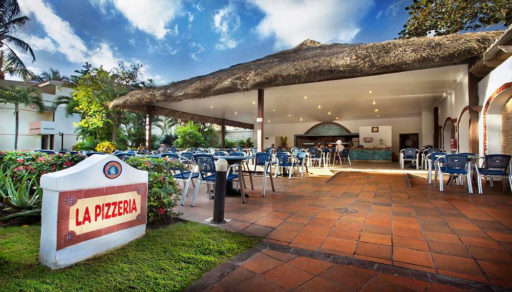 Viva Wyndham La Pizzeria At Viva Wyndham Dominicus Beach 8904747677 O