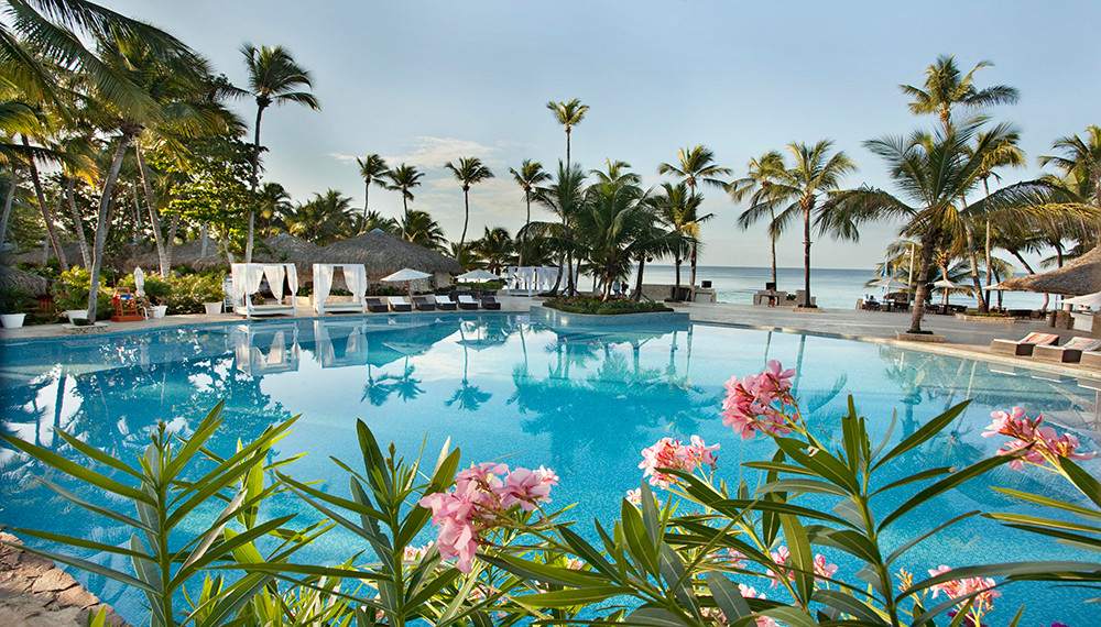Viva Wyndham Pool At Viva Wyndham Dominicus Beach 8904770122 O