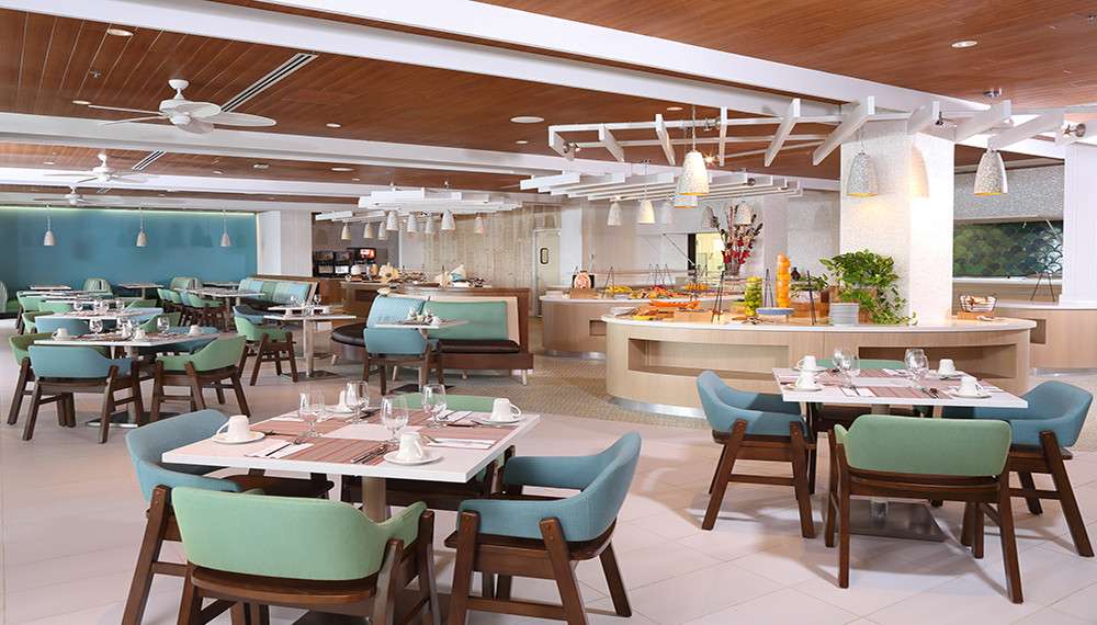 Warwick Paradise Island Bahamas Nassau Verandah 002 Med