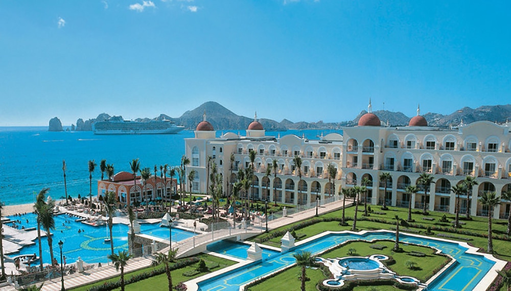 RIU Palace Resort for a Day image 2