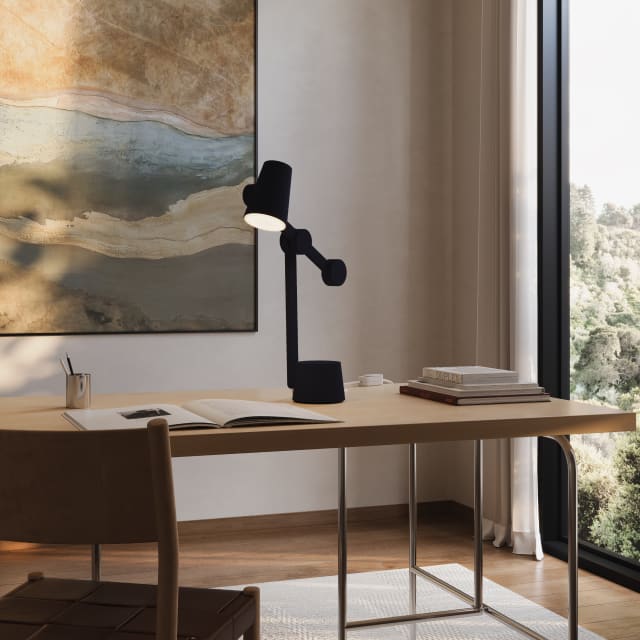 Aim Task Light by Smart Design