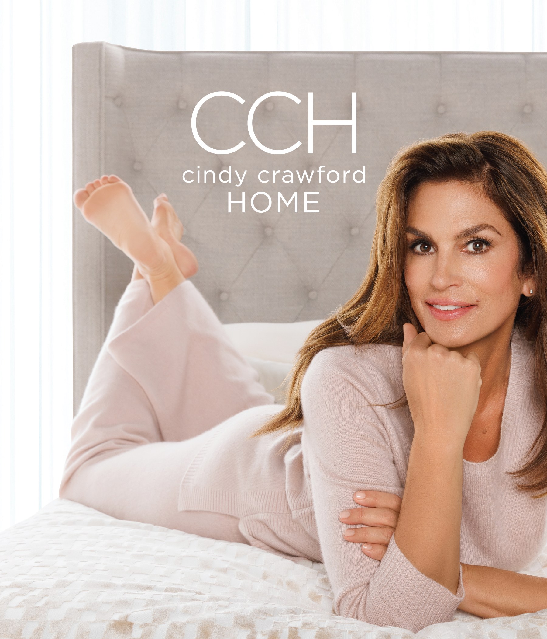 Cindy crawford queen bedroom set deals