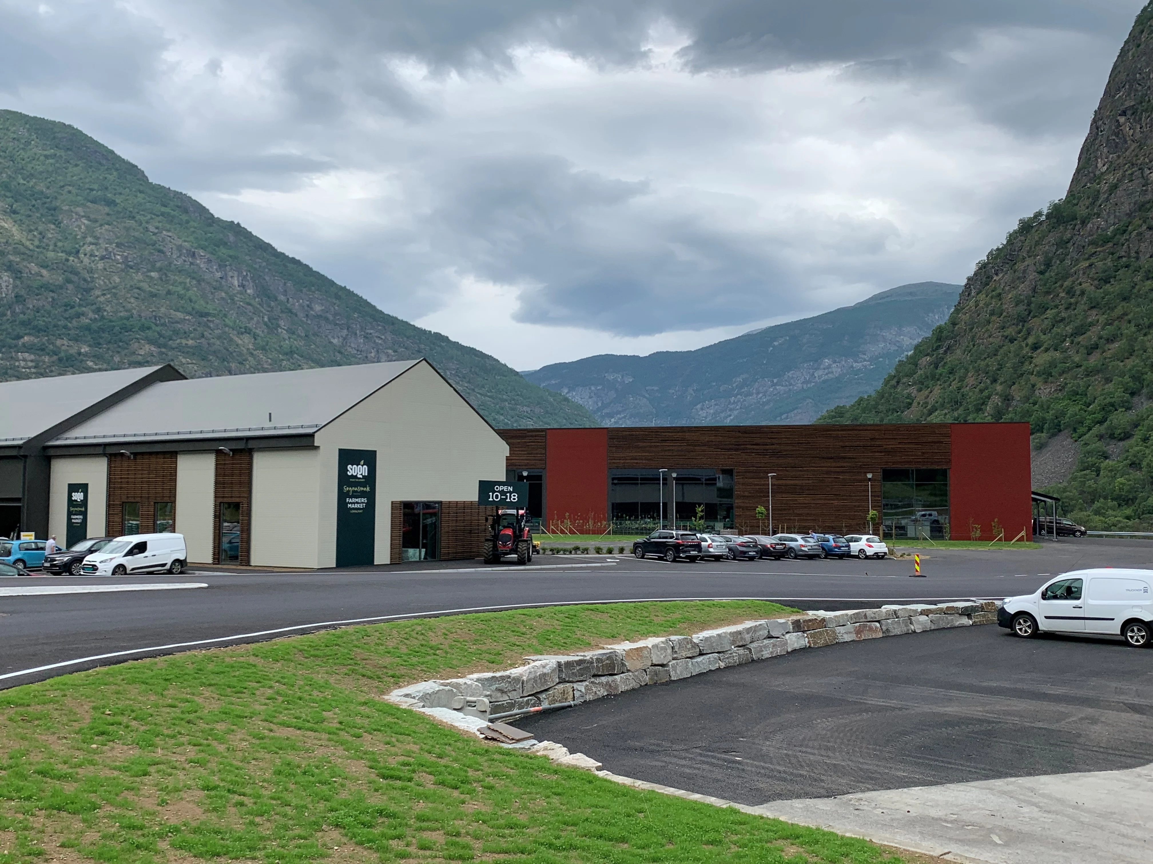 Åpning av Håbakken Sogn Frukt og grønt