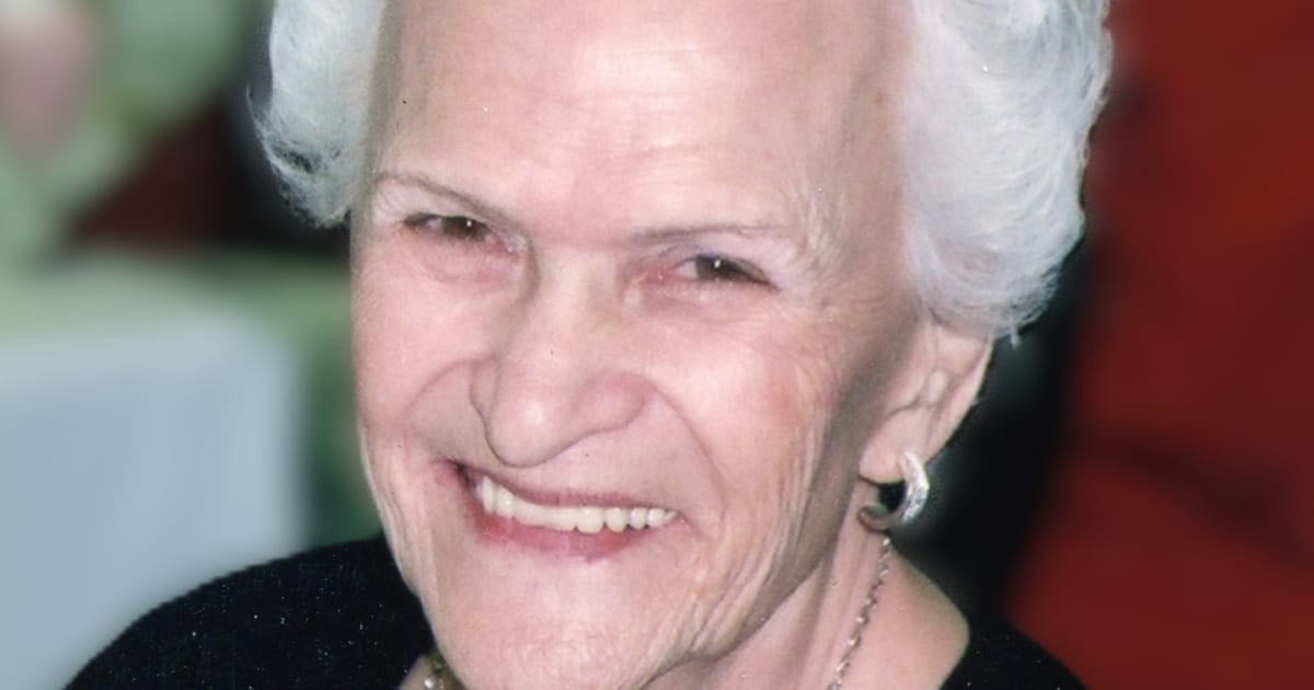 Ardena Lorraine Hunter