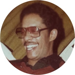 JR
