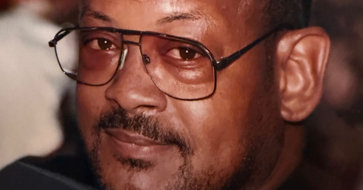 Jr. Smitty L. Durham