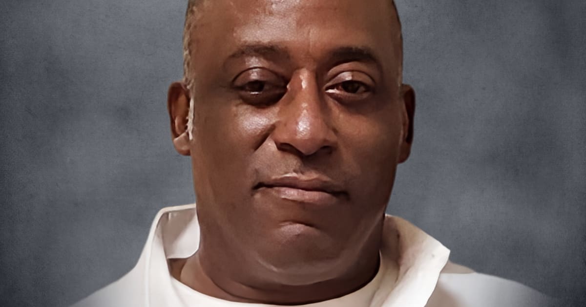 Sr. Devery Montoine Flamer