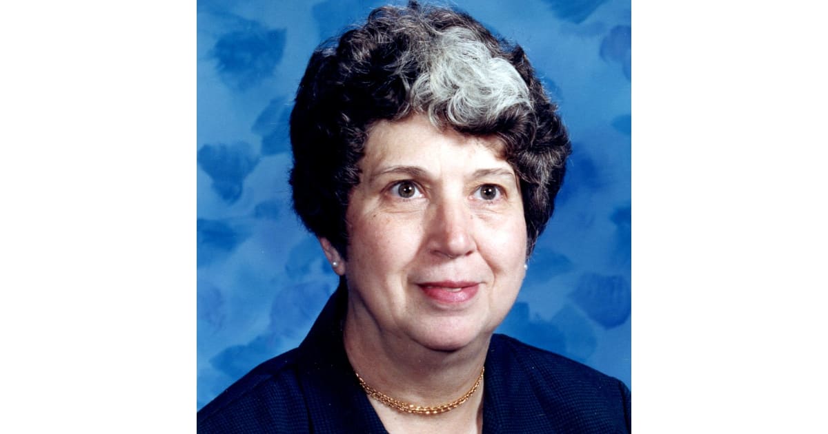 Eloise Mommsen Blair, NE Obituary