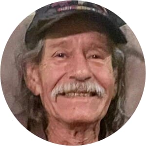 JR