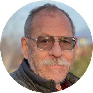 DM