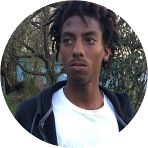 EM