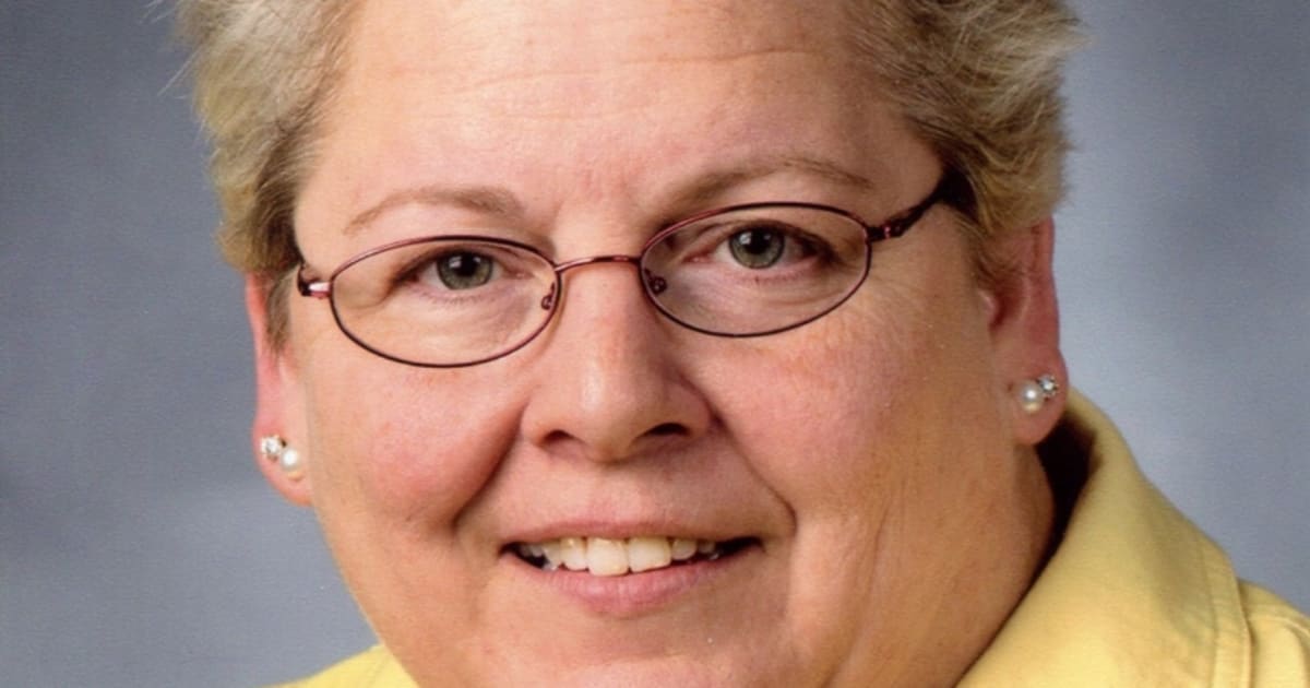 Karen L. Smiley Obituary (1960 2023) Bloomington, Illinois