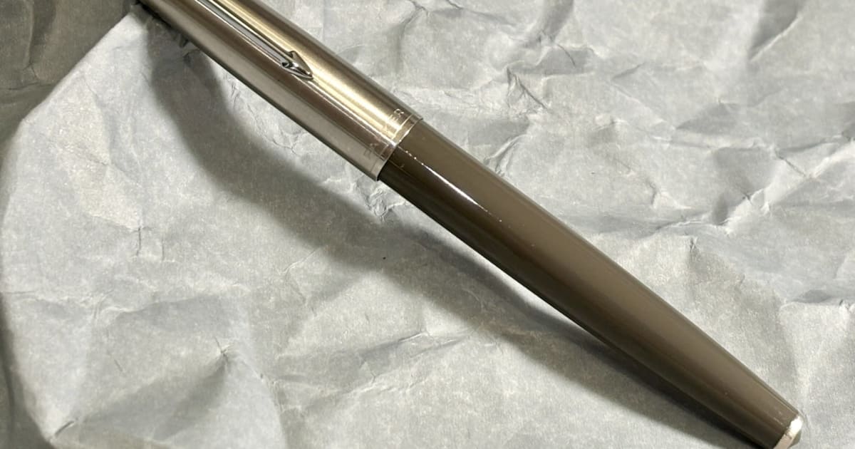 Parker 61 Fountain Pen Grey - Made in England - F gold nib- Restored ...