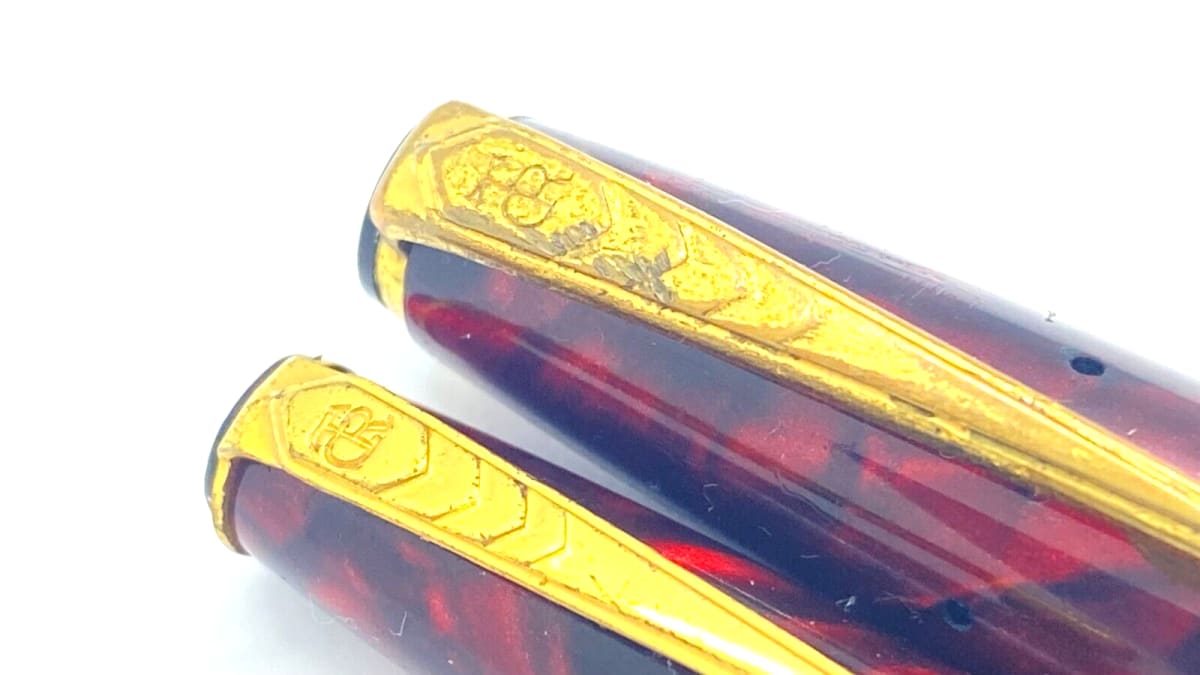 Vintage Onoto Junior Fountain Pen And Pencil Set In Bright Red 14K Medium NIB