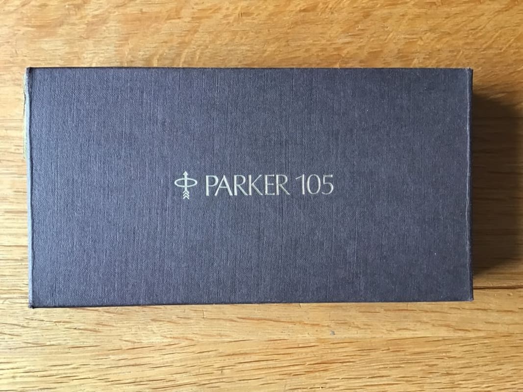 Uncommon Parker 105 "Bark finish" Fountain pen