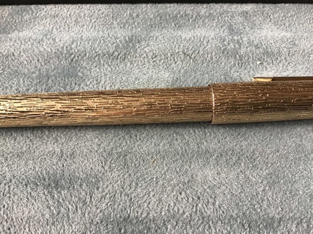 Uncommon Parker 105 "Bark finish" Fountain pen