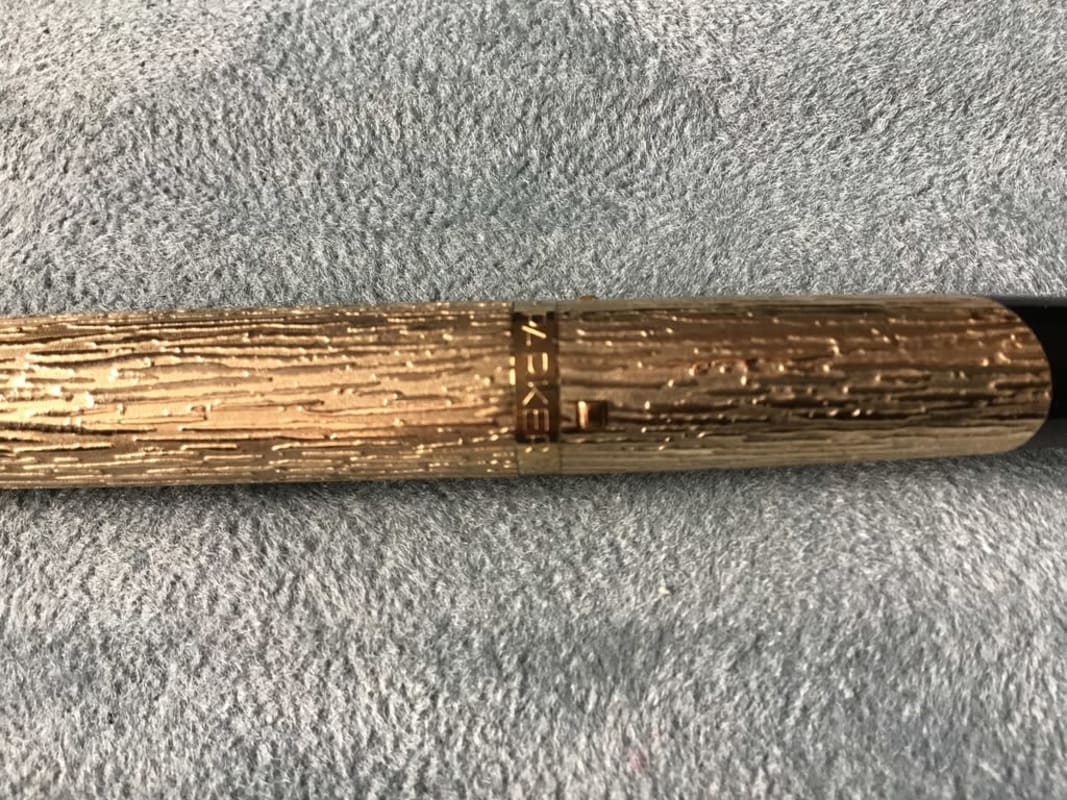 Uncommon Parker 105 "Bark finish" Fountain pen
