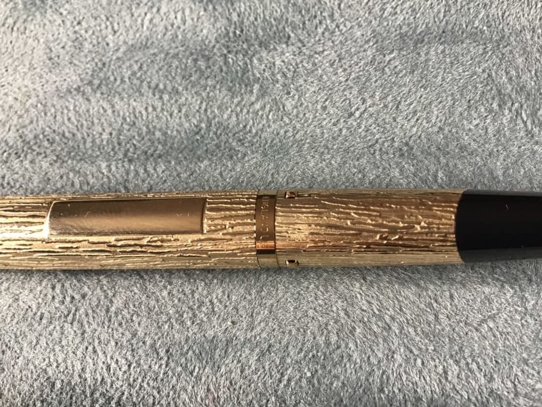 Uncommon Parker 105 "Bark finish" Fountain pen