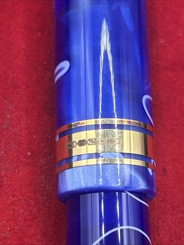 Conway Stewart 100 White Whirl Rollerball Pen