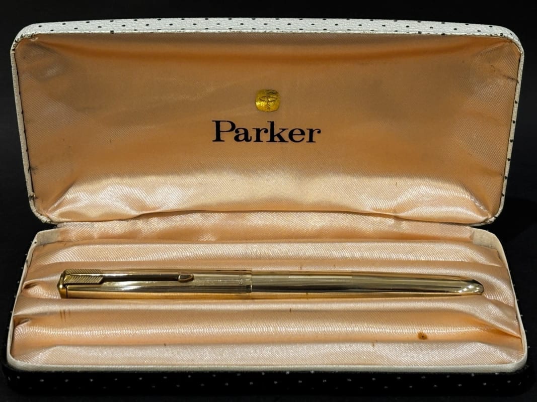 Parker 51 Aerometric Fountain Pen Insignia Signet England -Restored (Bfp717)