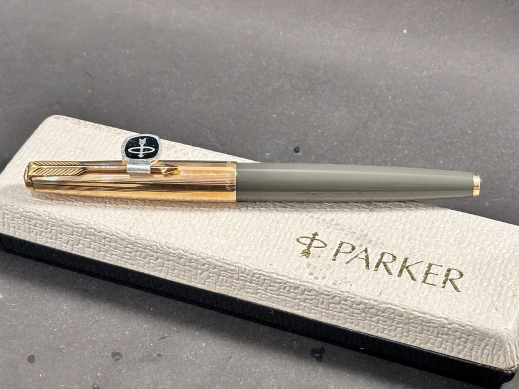 Parker 61 Fountain Pen Grey Gold Filled Cap - NOS (Bfp697)