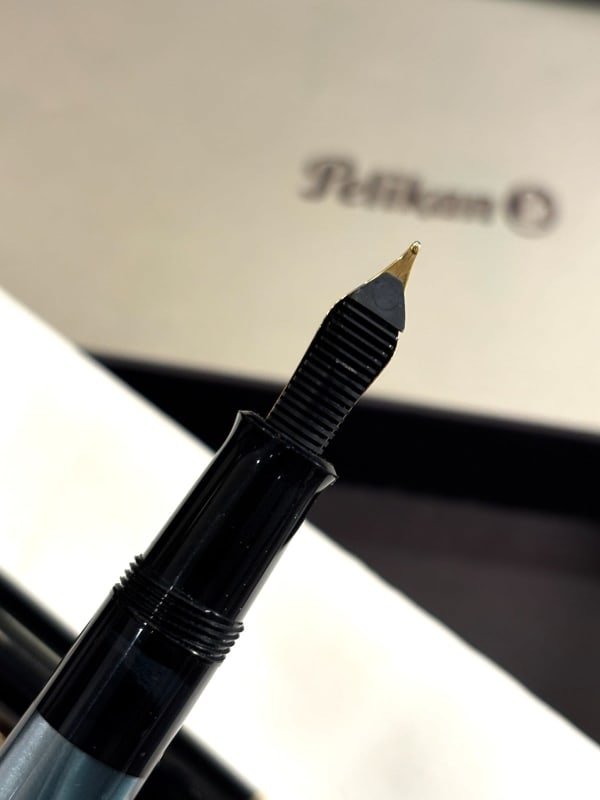 Pelikan M200 Marbled Green New Style Germany M Nib Mint (Bfp631)