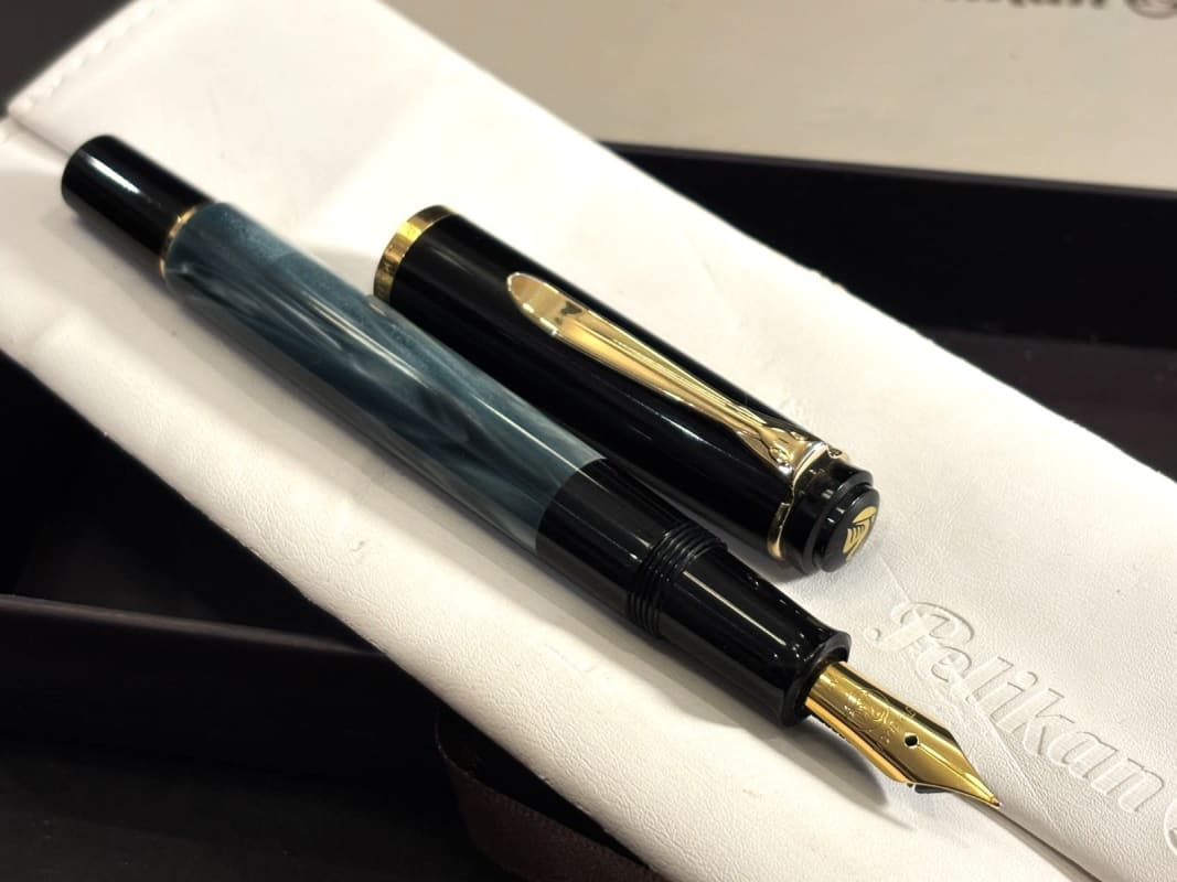 Pelikan M200 Marbled Green New Style Germany M Nib Mint (Bfp631)