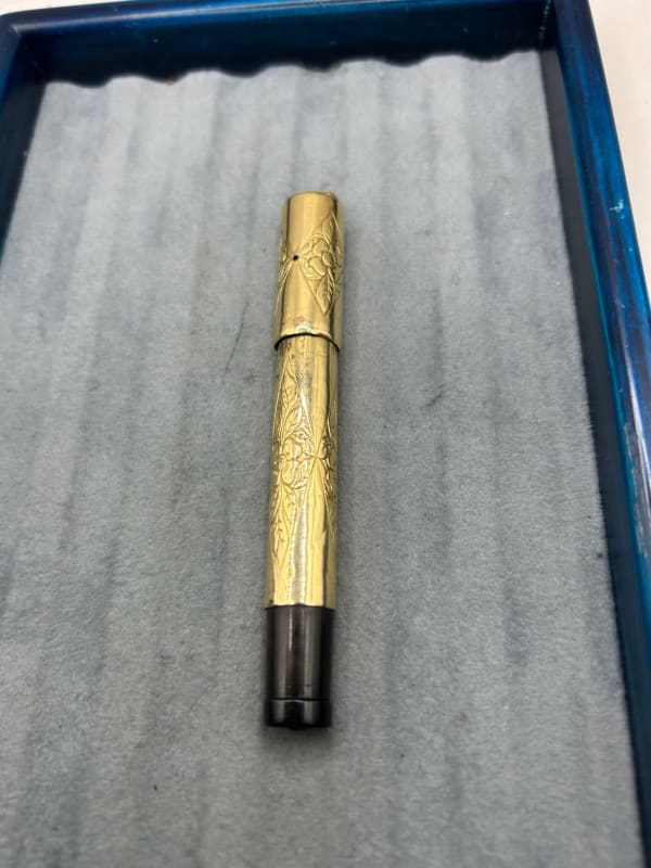 waterman 42 1/2 V gold overlay Safety Fountain Pen