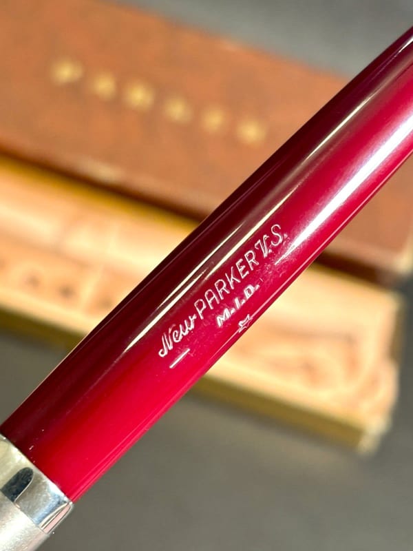 Parker Vs Aerometric, Bright Red W Gf Cap - Never Inked W/Case (Bfp595)