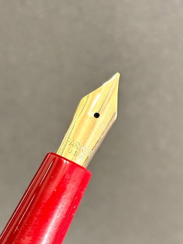 Parker Vs Aerometric, Bright Red W Gf Cap - Never Inked W/Case (Bfp595)